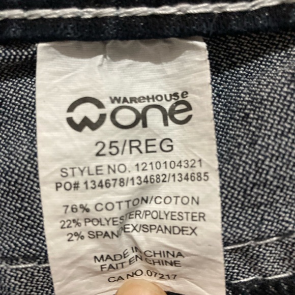 Bootleg size 25 blue jeans white thread accents - Picture 10 of 13